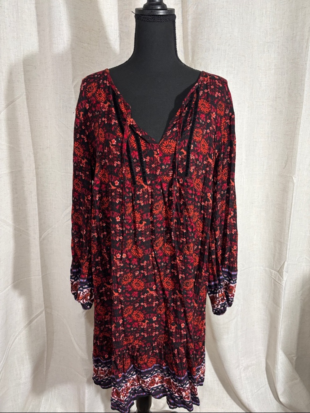 Old Navy Red & Black Floral Long Sleeve Peasant Dress